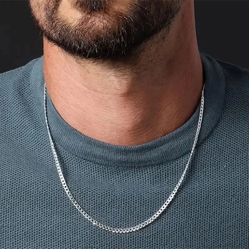 Silver Cuban Link Chain Necklace – Bold and Timeless Design