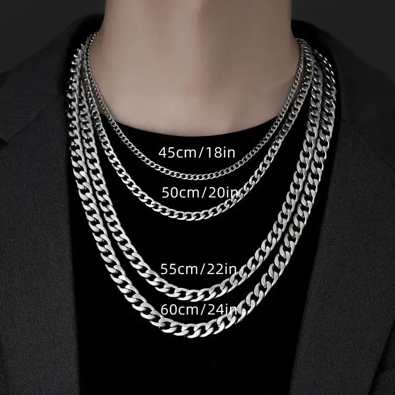 Silver Cuban Link Chain Necklace – Bold and Timeless Design